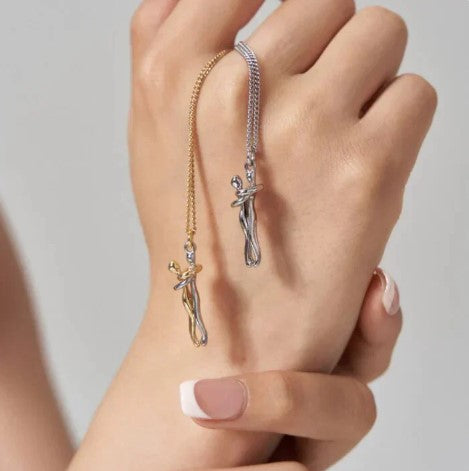 Grablix - Hug Me Forever Necklace