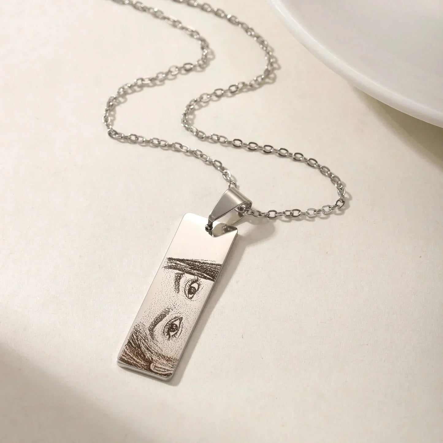 Grablix-Iris Love Pendant